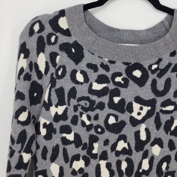 Stella & Dot Leopard Print Sweater S Button Sides High Low Hem Gray Black - Picture 4 of 9